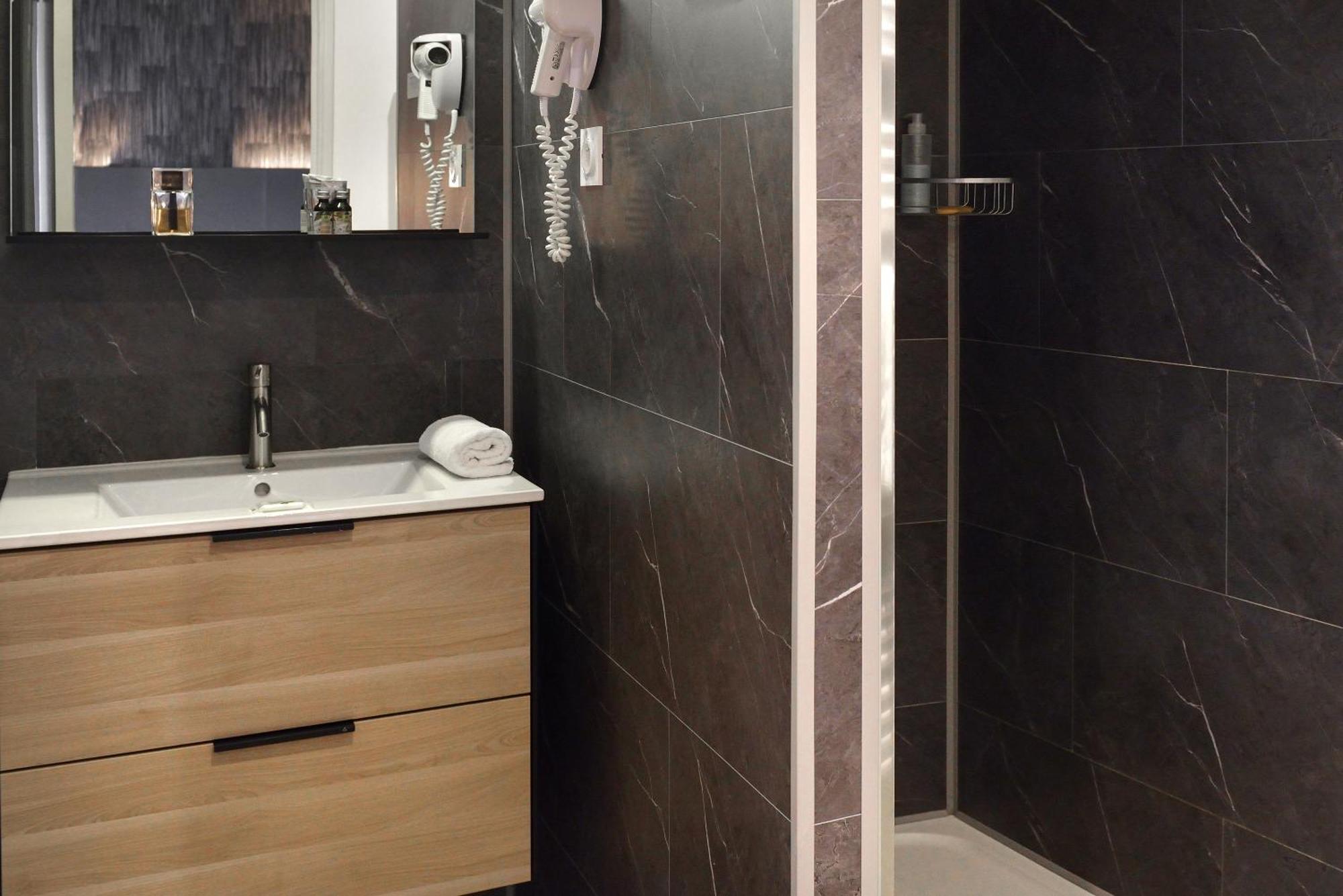 Logis Hotel Spa Restaurant Au Site Normand Clécy المظهر الخارجي الصورة