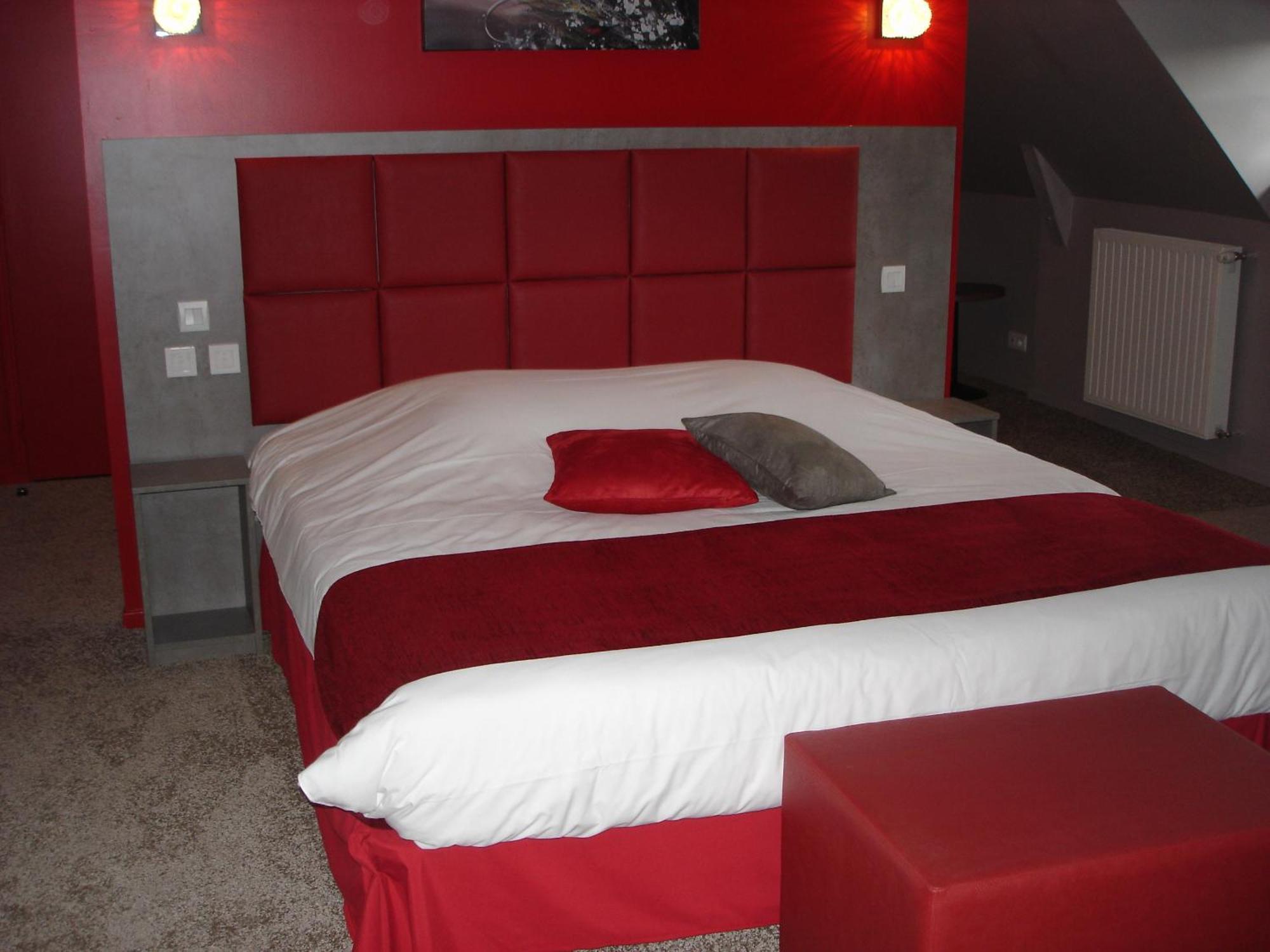 Logis Hotel Spa Restaurant Au Site Normand Clécy المظهر الخارجي الصورة